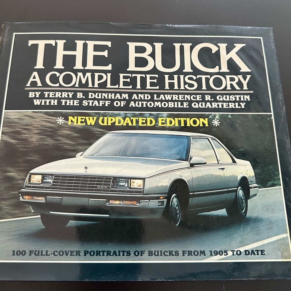 VINTAGE THE BUICK CAR A COMPLETE HISTORY HARD COVER BOOK